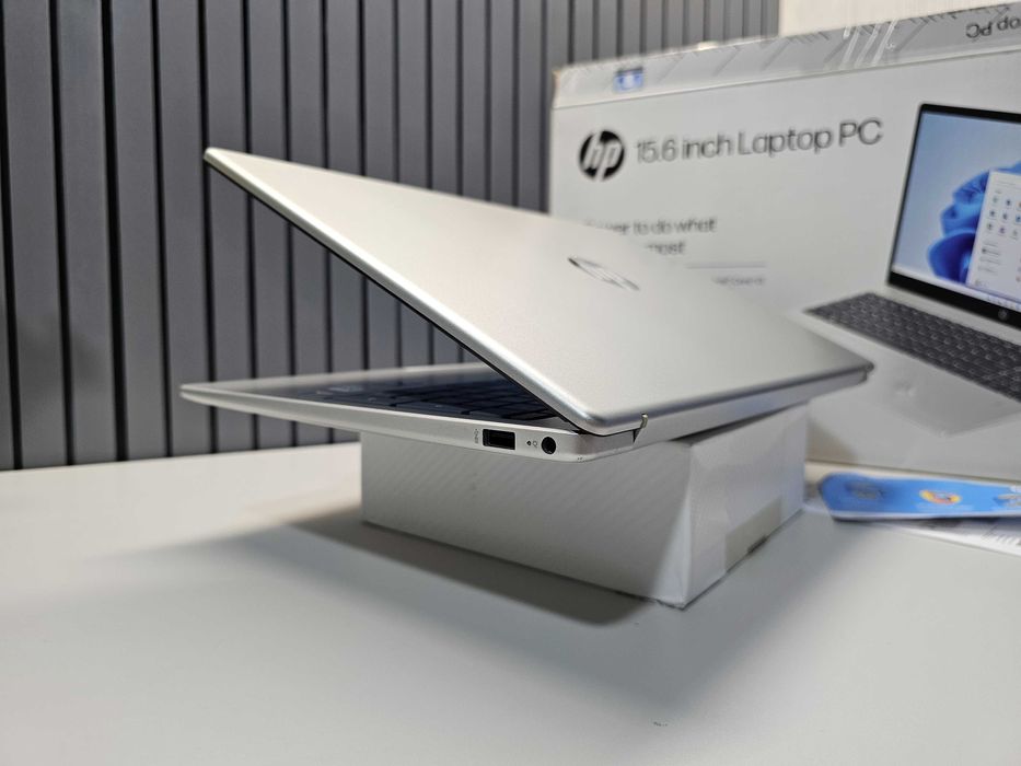 ПРОДАМ HP Laptop 15 2026 Ноутбук Core™ i3-N305/8GB/256SSD/15.6"iPSFHD.