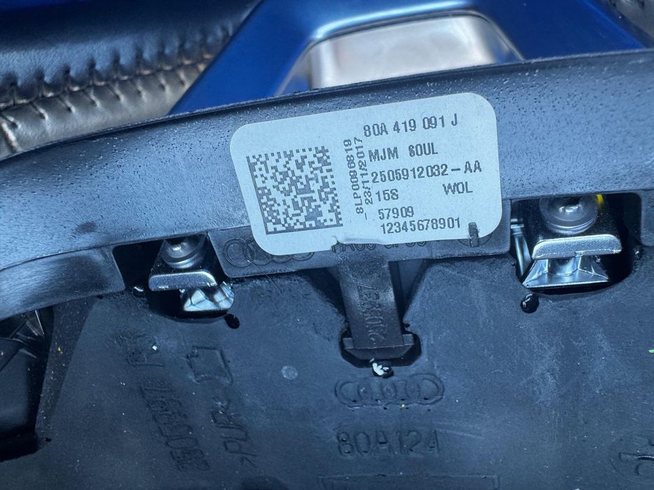 Volan Audi cu airbag inclus