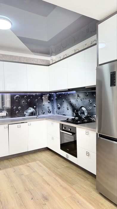 3 комнатная Эдельвейс рядом 63 школа и Кулагер