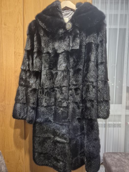 Продам норковую шубу
