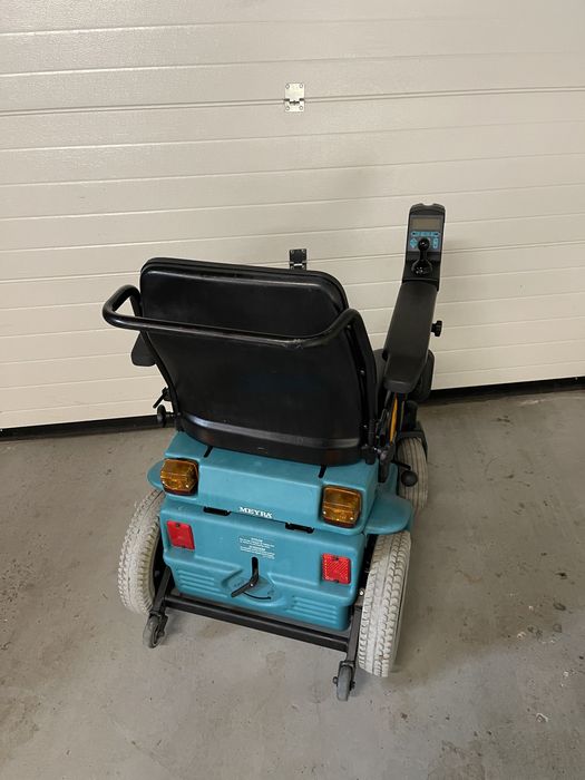 Carucior scaun electric Meyra Sprint persoane dizabilitati handicap