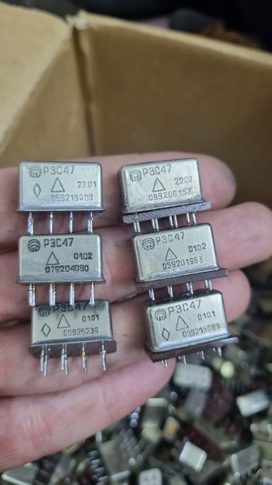 Скупаю Радиодетали плата серебро