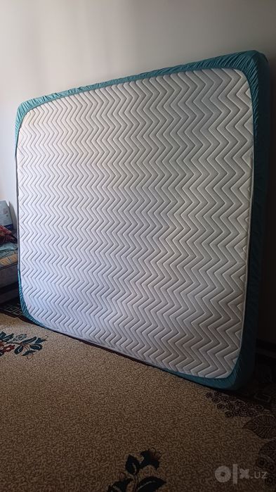 Spalni uchun yangi matras sotiladi, holati yangi