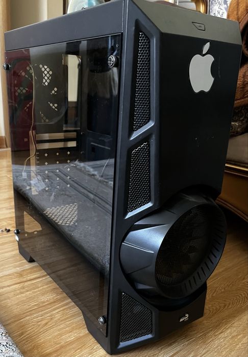 Корпус Aerocool