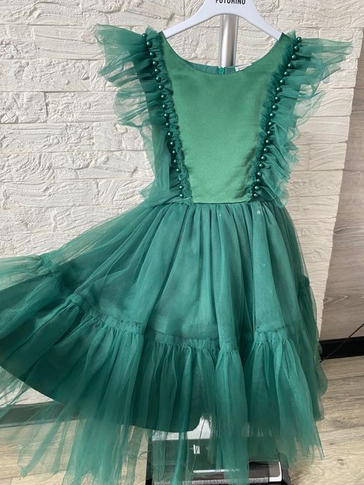 Платья на девочку