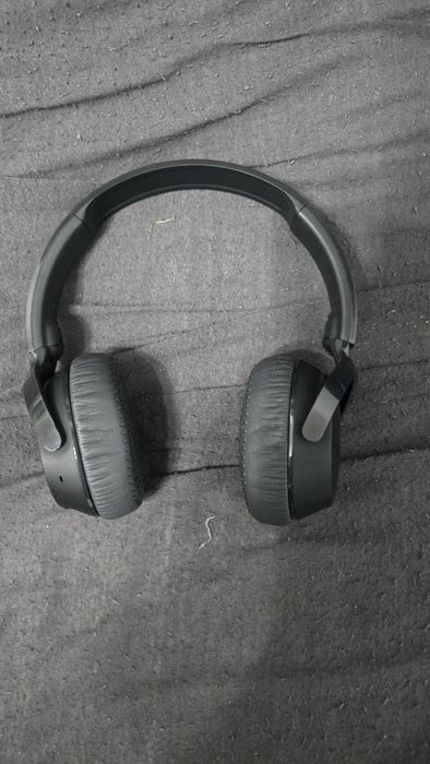 Casti wireless prin bluetooth Skullcandy Riff Wirelles 2