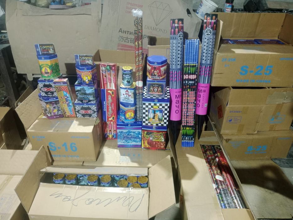 Продам салюты фейерверки