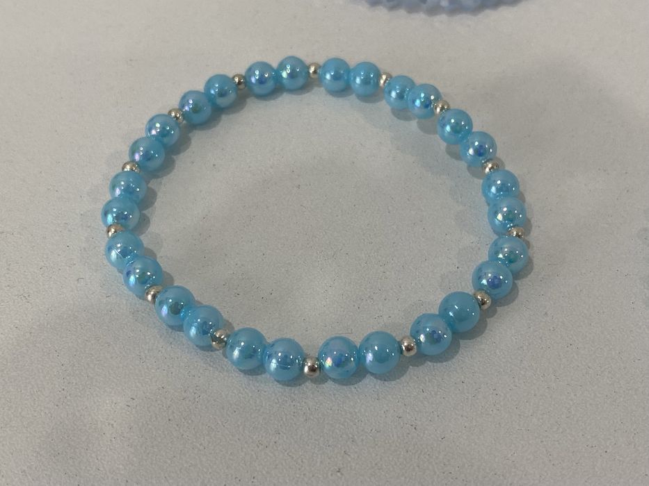 Стильные чокеры, браслеты