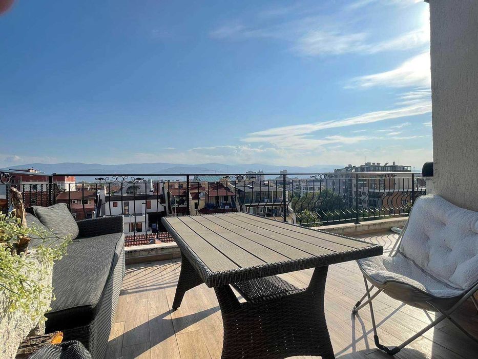 Продава се Двустаен апартамент в Пловдив, Кючук Париж - 90 кв.м за 1316 €/кв.м - Снимка #9