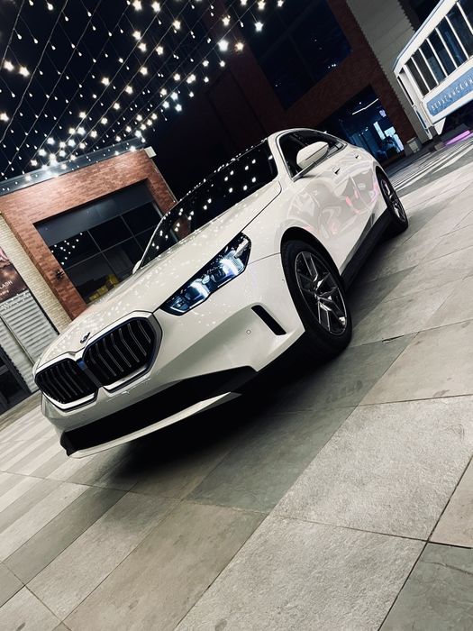 BMW 520i G60 2025
