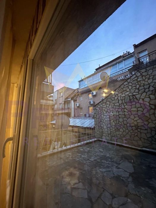 Продава се Тристаен апартамент в Варна, Колхозен пазар - 73 кв.м за 2768 €/кв.м - Снимка #5