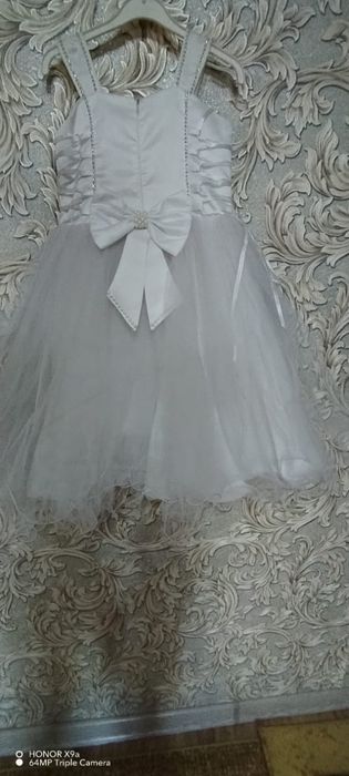 Платье для девочек нарядное