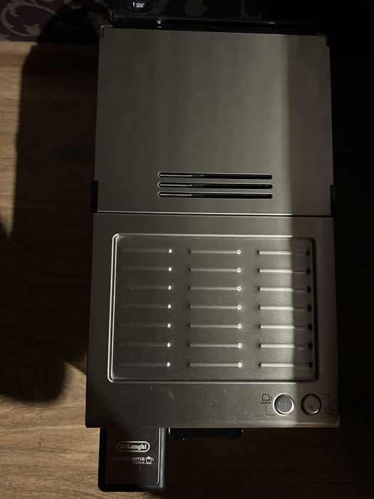 Кофемашина DeLonghi PrimaDonna