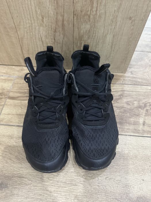 Маратонки Nike Dimsix