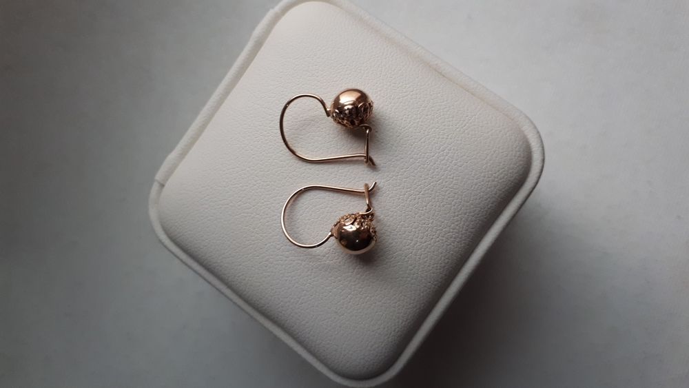 серьги золото 585-проба, 0.93-грам, , состояние отлично.