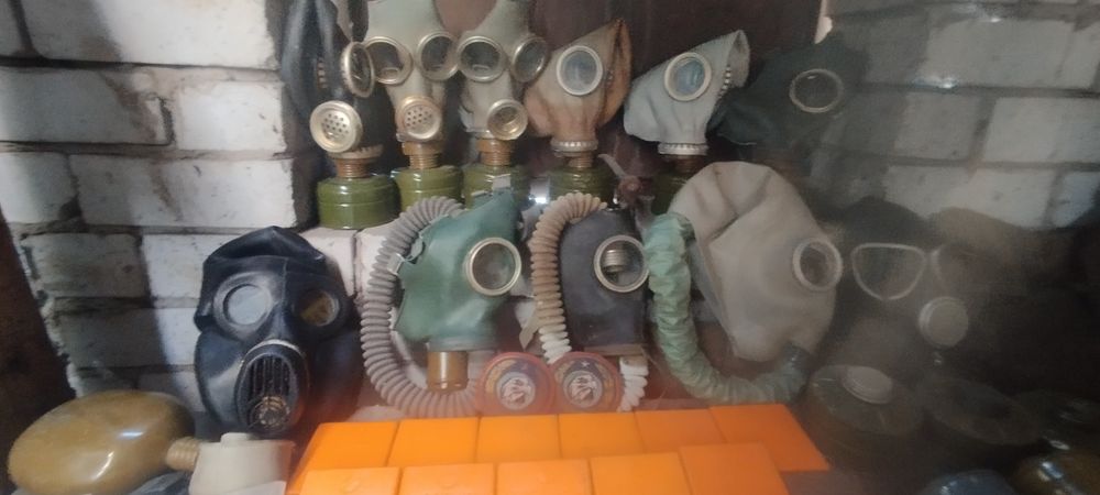 Продам проиивогазы и другое