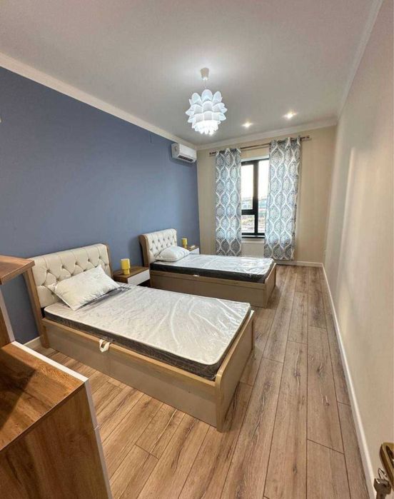 Golden hause 4 komt Mirabad