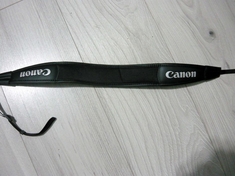 Curea Canon Wide Lens Strab B
