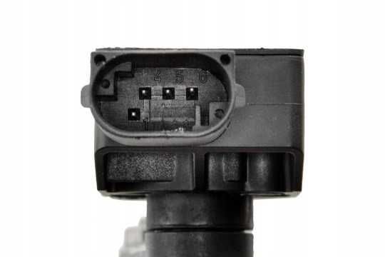 Преден десен сензор за светлини (кантар) за AUDI 8 D3 VW PHAETON / OEM 4E0 616 571 / 7L0 616 214