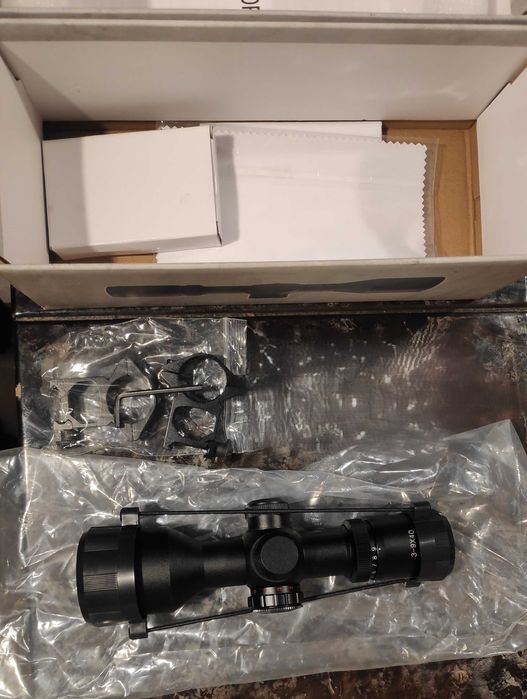 VICTOPTICS  3-9X40  RIFLESCOPE оптика с подсветка отвътре на прицела