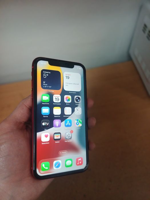 Iphone 11 64гб red