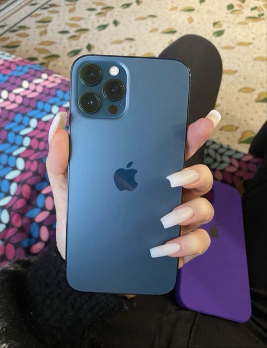 Айфон 12про темно синий 128гб