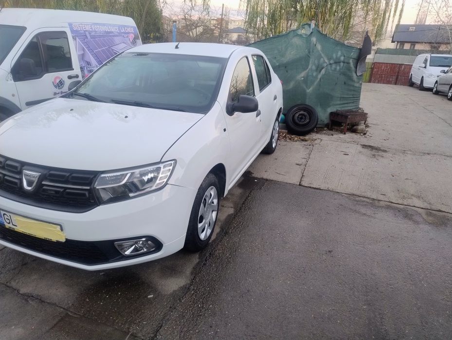 Vând Dacia Logan 2017