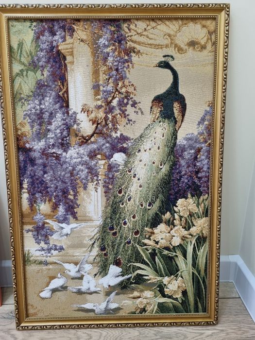 Картины разные на стену.