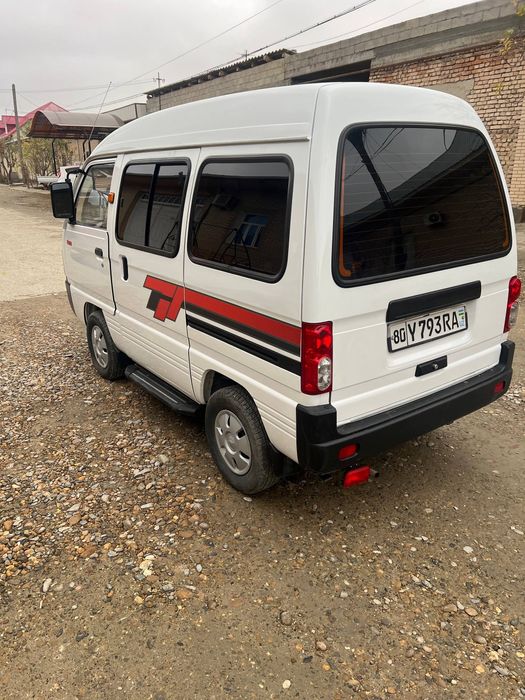 Damas srochno sotiladi