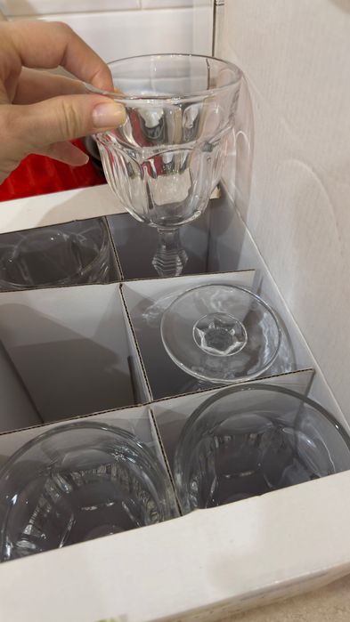 Стаканы под соки и воду