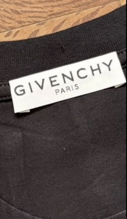 Тениска Givenchy