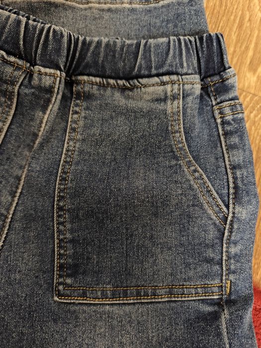 Джинсы на девочку