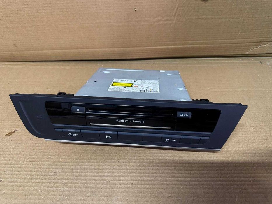 Navigatie mare MMI Audi A6 C7 4G/A7 cod 4G0035666F/4G0035666H