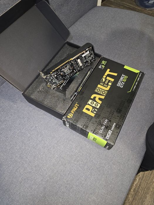 Продам видеокарты PALIT 1070 GTX 8GB