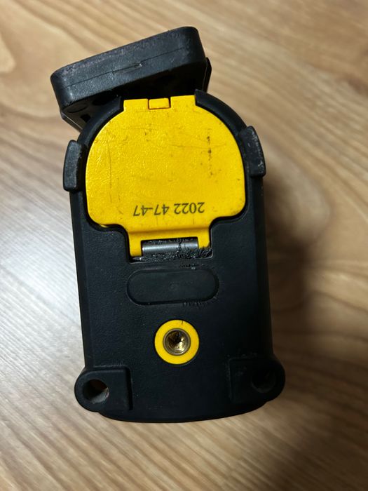 Nivel laser Delwat dw088