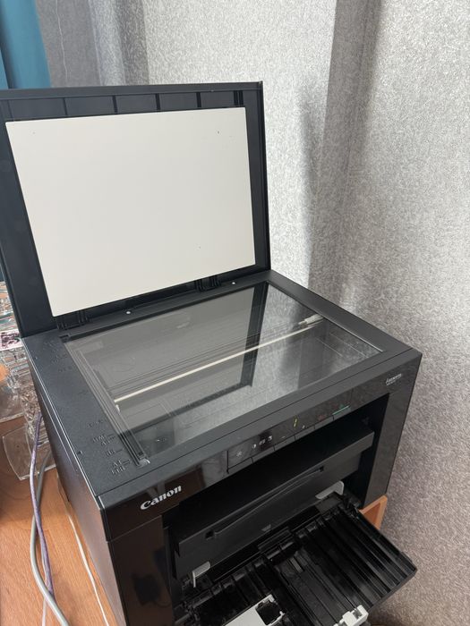 Черно-белый принтер Canon MF3010
