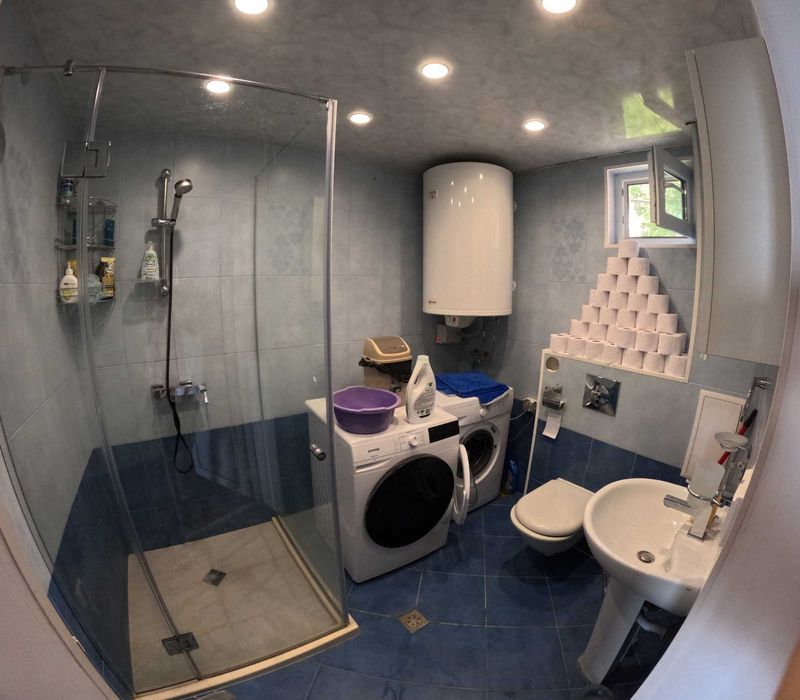 Дава се под наем Двустаен апартамент в Варна, Бриз - 60 кв.м за 500 € - Снимка #16