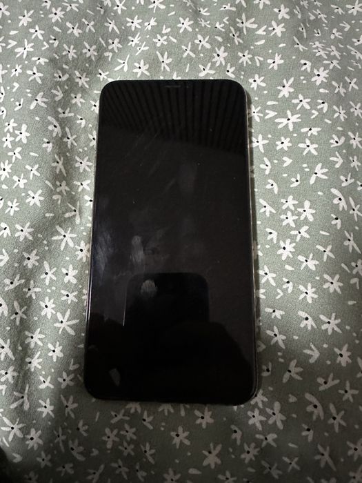 Iphone XS MAX 82% батерия.