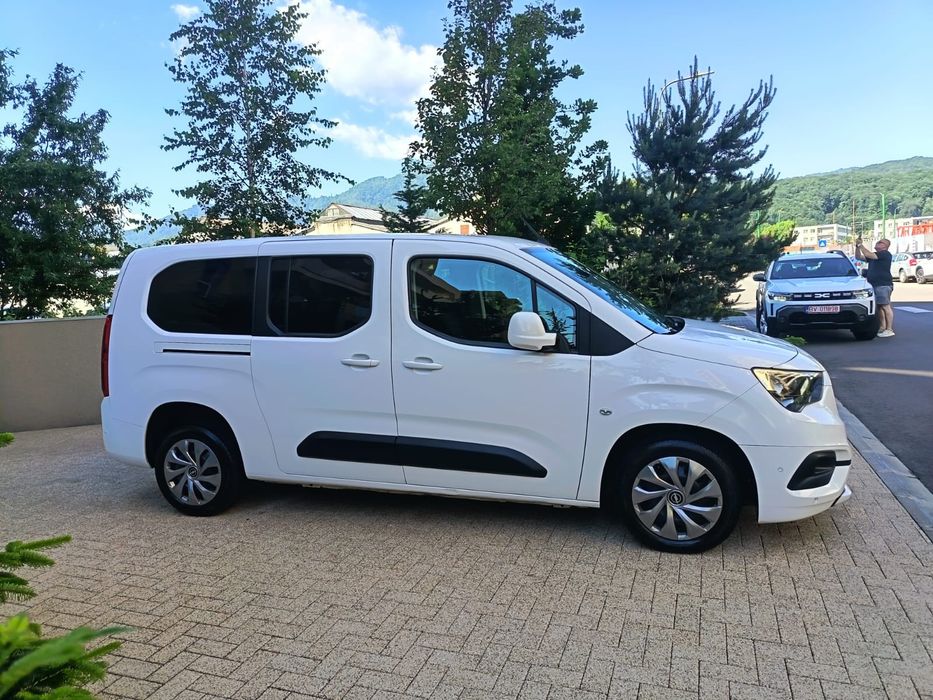 Opel combo-AUTOMAT 7 locuri 2020 EUR 6+