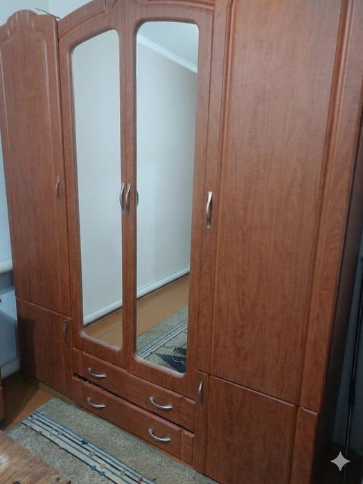 Продам мебель и телевизор