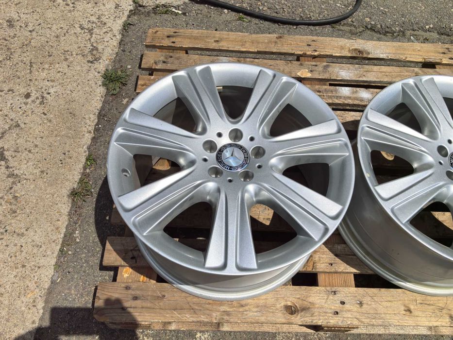 19 цола 5 х 112 мм Мерцедес Ес Класа 222 - 2 броя Чисто нови !