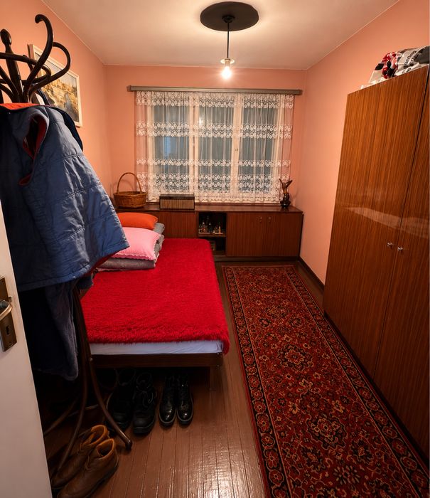 Продавам - Къща 80 кв.м с двор 680 кв.м, лозе и кладенец – с. Марино поле