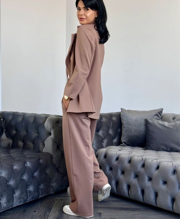 Costum ramona badescu nou