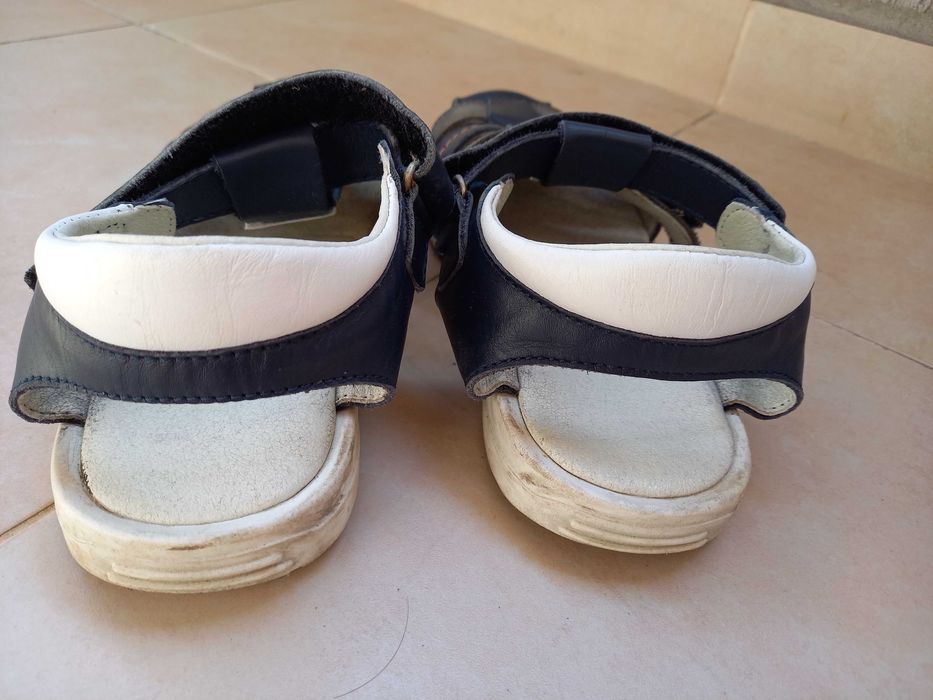 Детски сандали 36