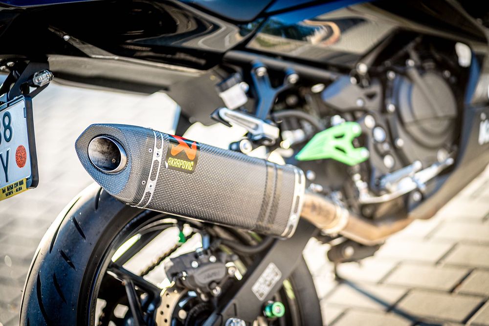 Kawasaki Ninja 400 ABS 2018, 7.500 km, Akrapovic, impecabilă