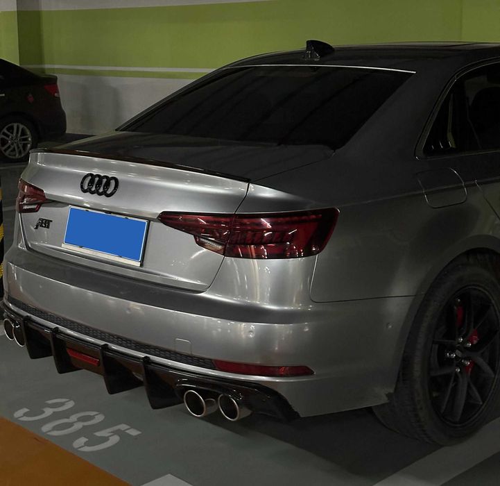 Difuzor cu LED Bara Spate SLINE AUDI A4/S4 B9, 2016-19, Evacuari Duble