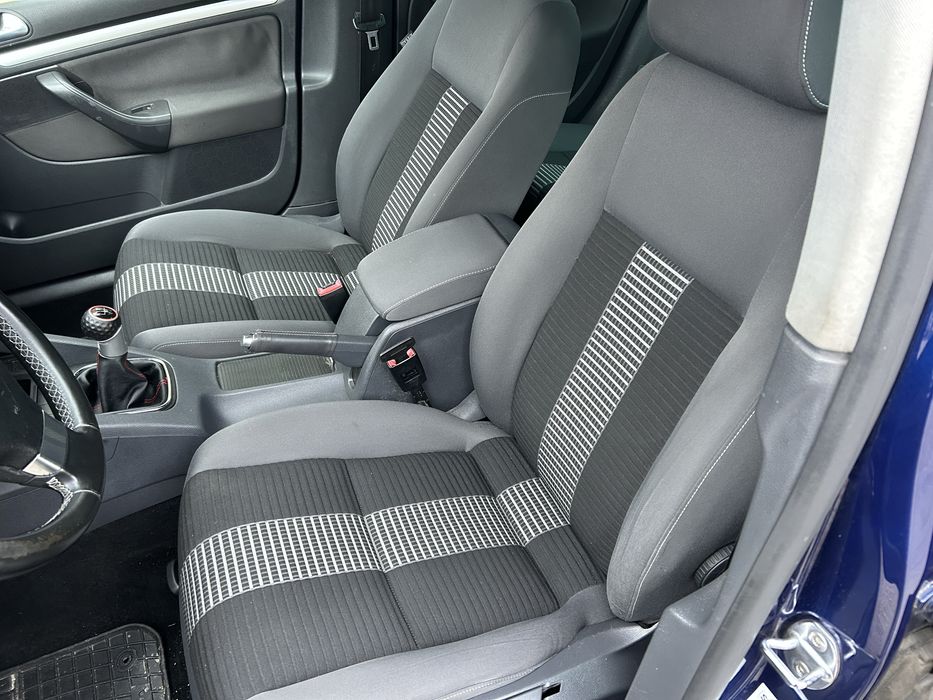 Golf 5 impecabil 2009