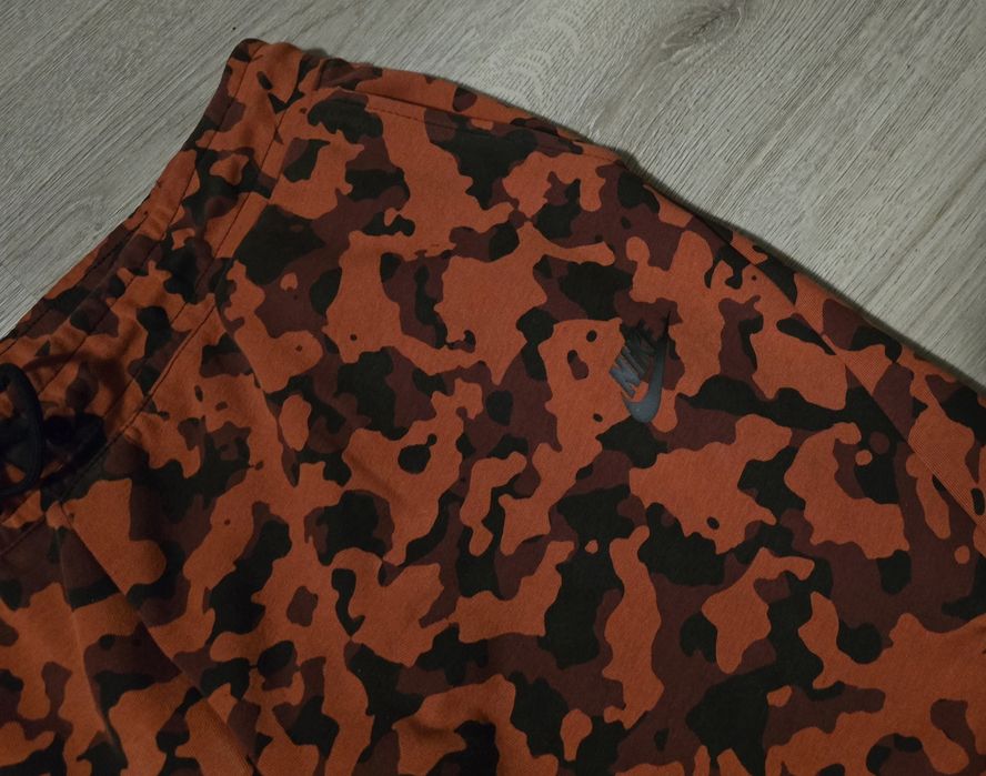 Nike camo tech комплект L размер