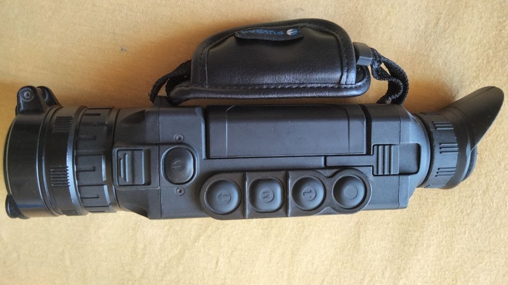 Camera cu termoviziune Pulsar  Helion XP 50