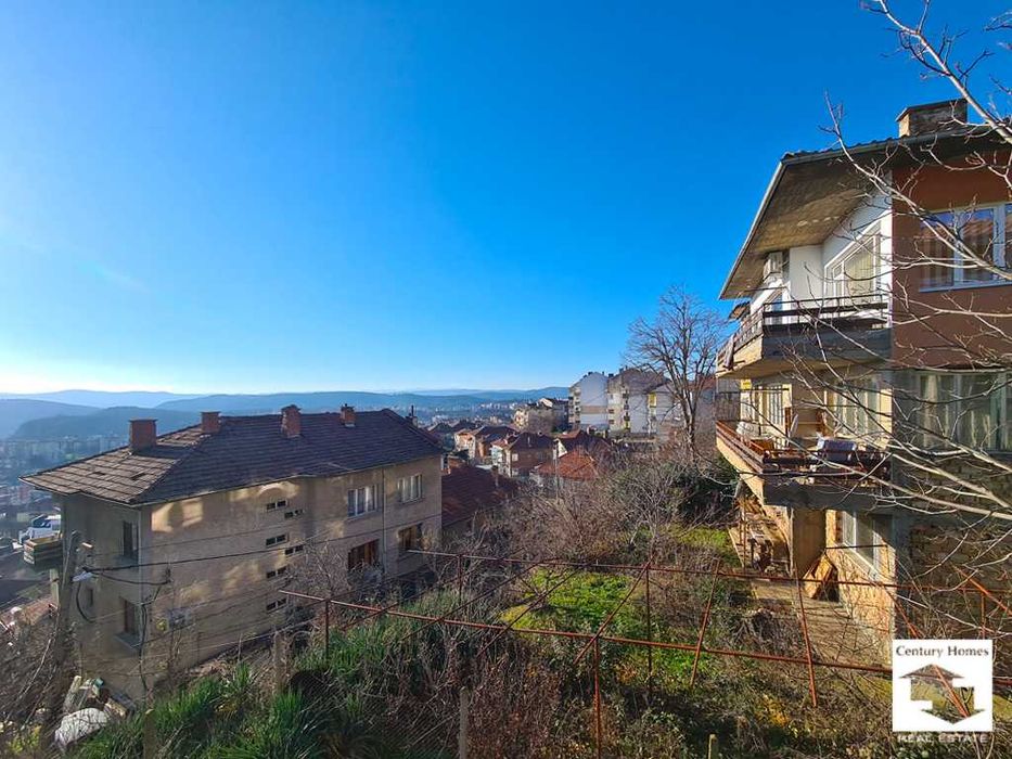 104980 ЕКСКЛУЗИВНО! Апартамент с 3 спални и гараж в кв. Акация